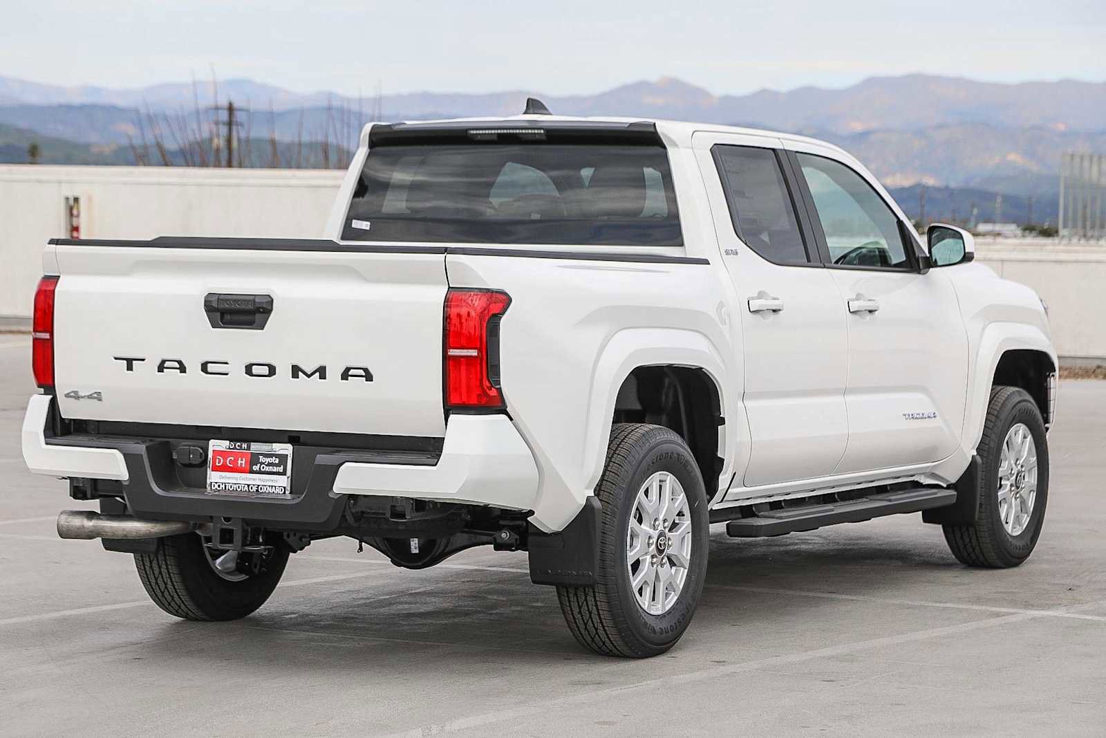 New 2026 Toyota Tacoma SR5 AWD/4WD image 5