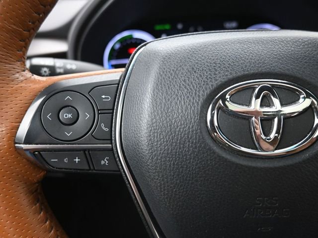 Used 2020 Toyota Avalon Limited w/ Advanced Safety Package FWD image 29