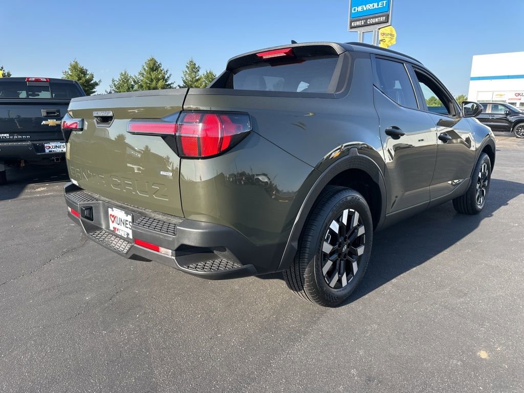 Used 2025 Hyundai Santa Cruz SEL image 10