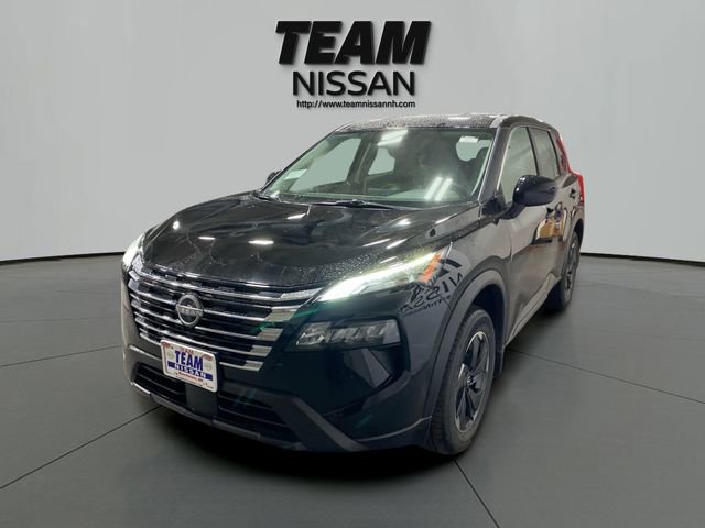 Certified 2025 Nissan Rogue SV AWD/4WD image 3