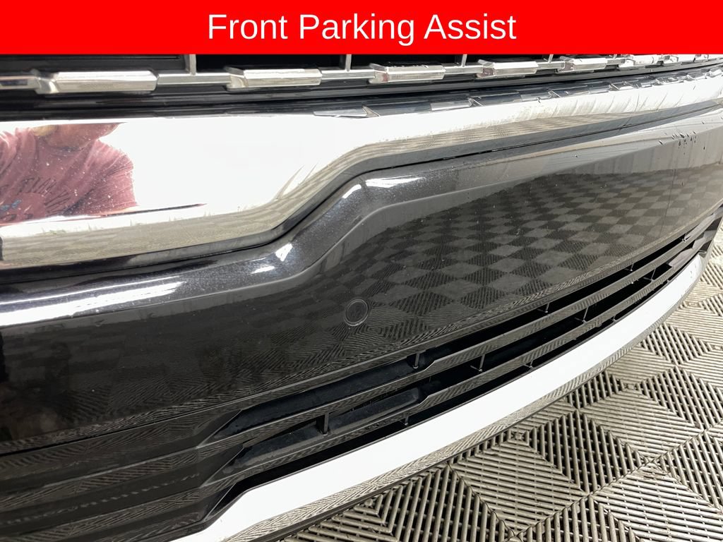 Used 2023 GMC Acadia Denali FWD image 17