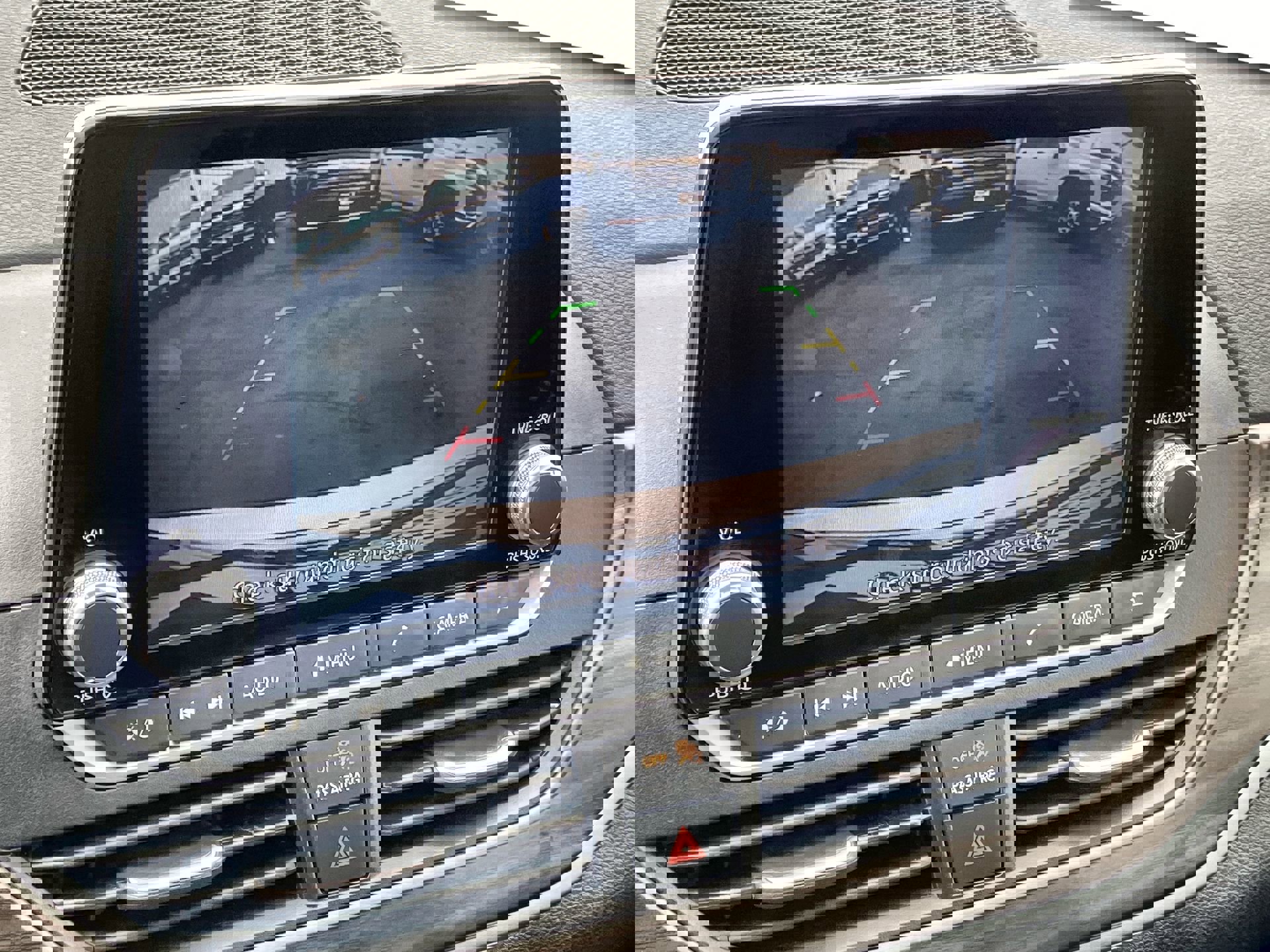 Used 2024 Nissan Altima 2.5 SV image 18