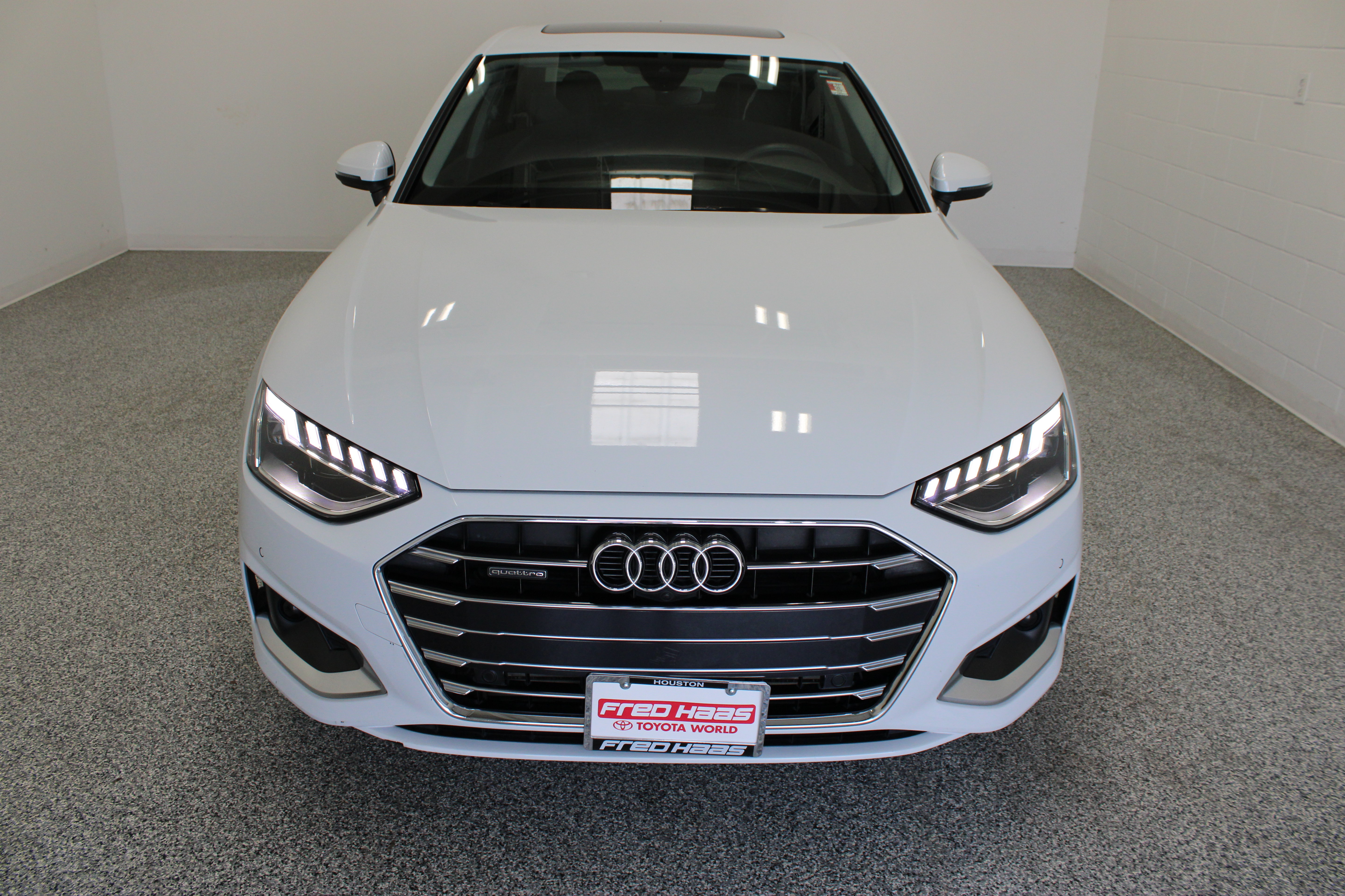 Used 2021 Audi A4 2.0T Premium Plus w/ Premium Plus Package AWD/4WD image 3
