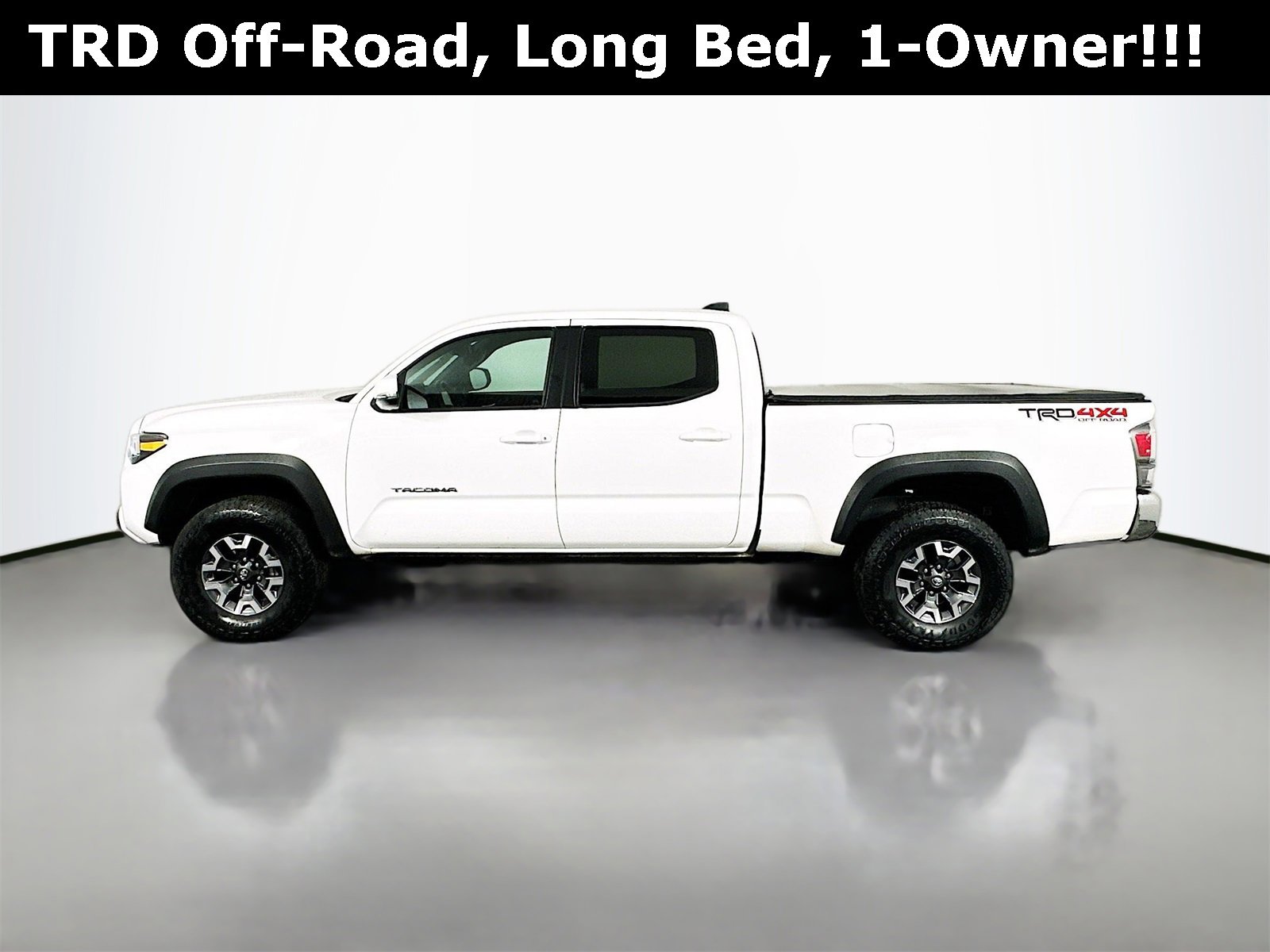 Used 2023 Toyota Tacoma TRD Off-Road image 5