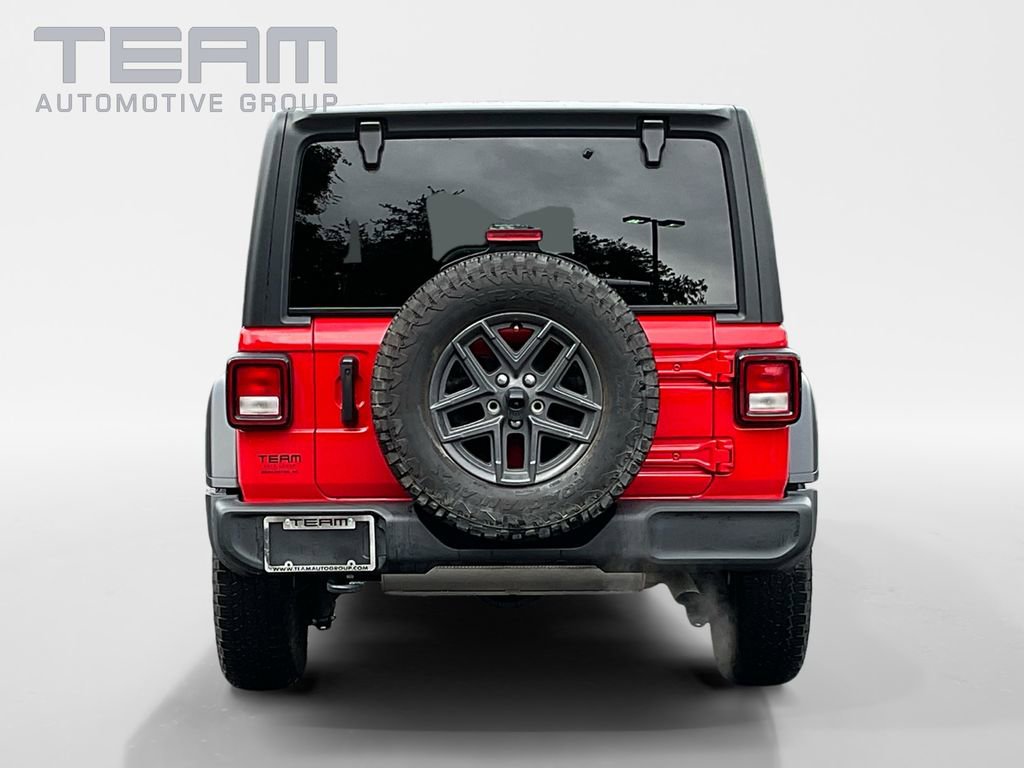 Used 2024 Jeep Wrangler Sport S image 6