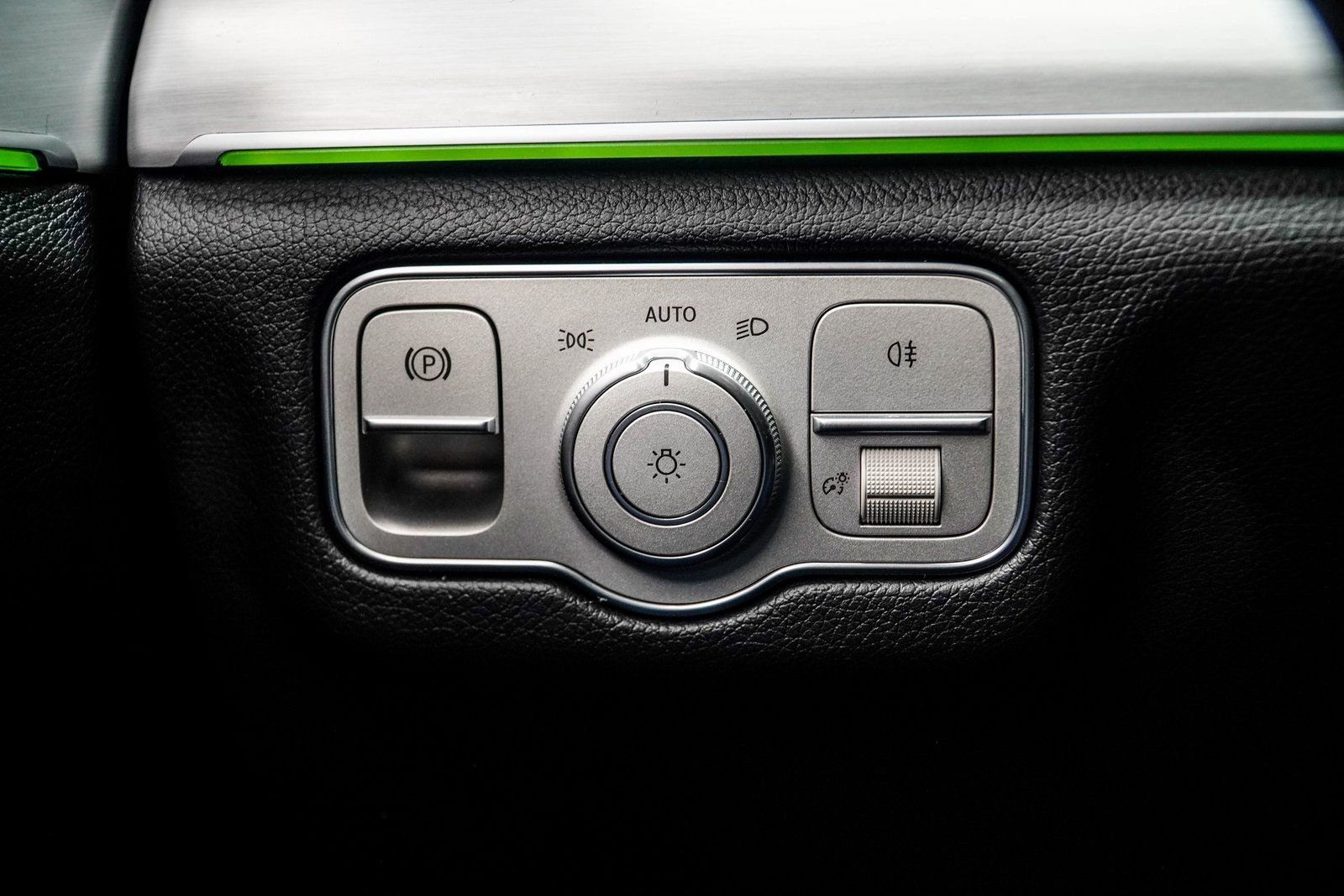 Used 2025 Mercedes-Benz GLS 450 4MATIC image 33