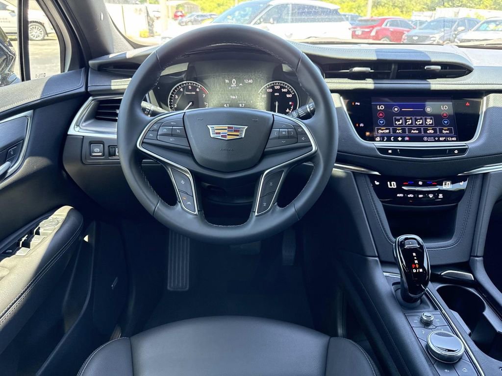 Used 2024 Cadillac XT5 Luxury FWD image 18