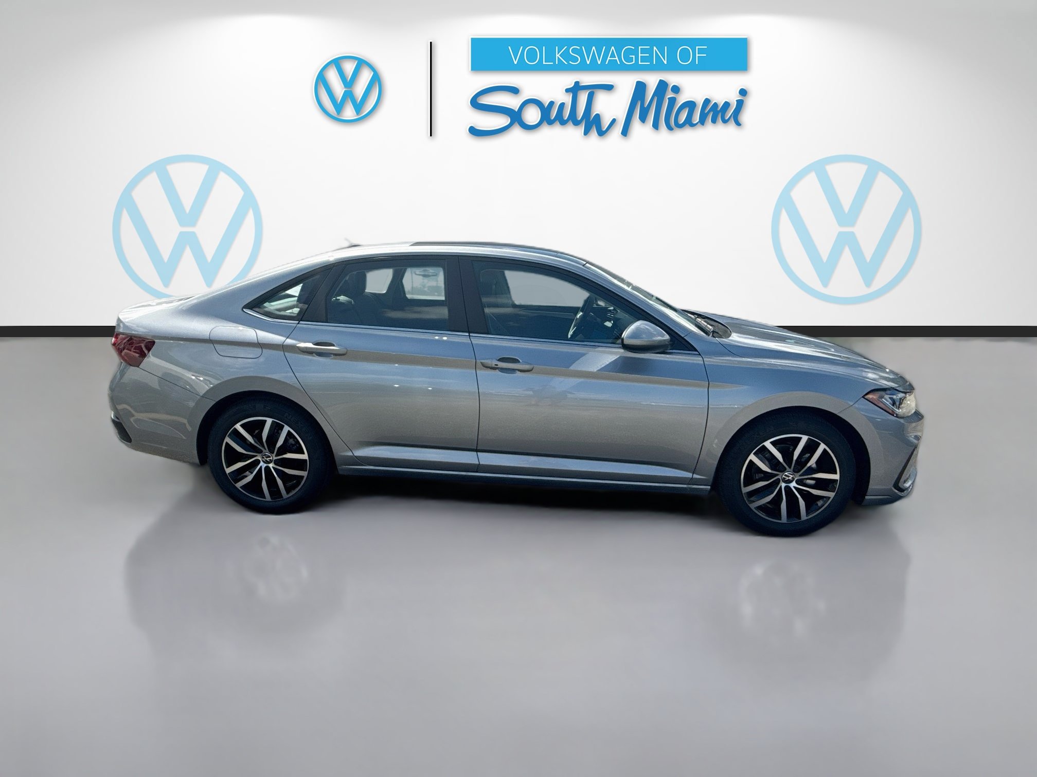New 2027 Volkswagen Jetta SE FWD image 8
