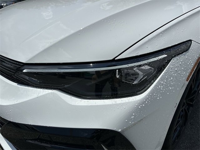 New 2025 Volkswagen Golf R Black Edition image 9