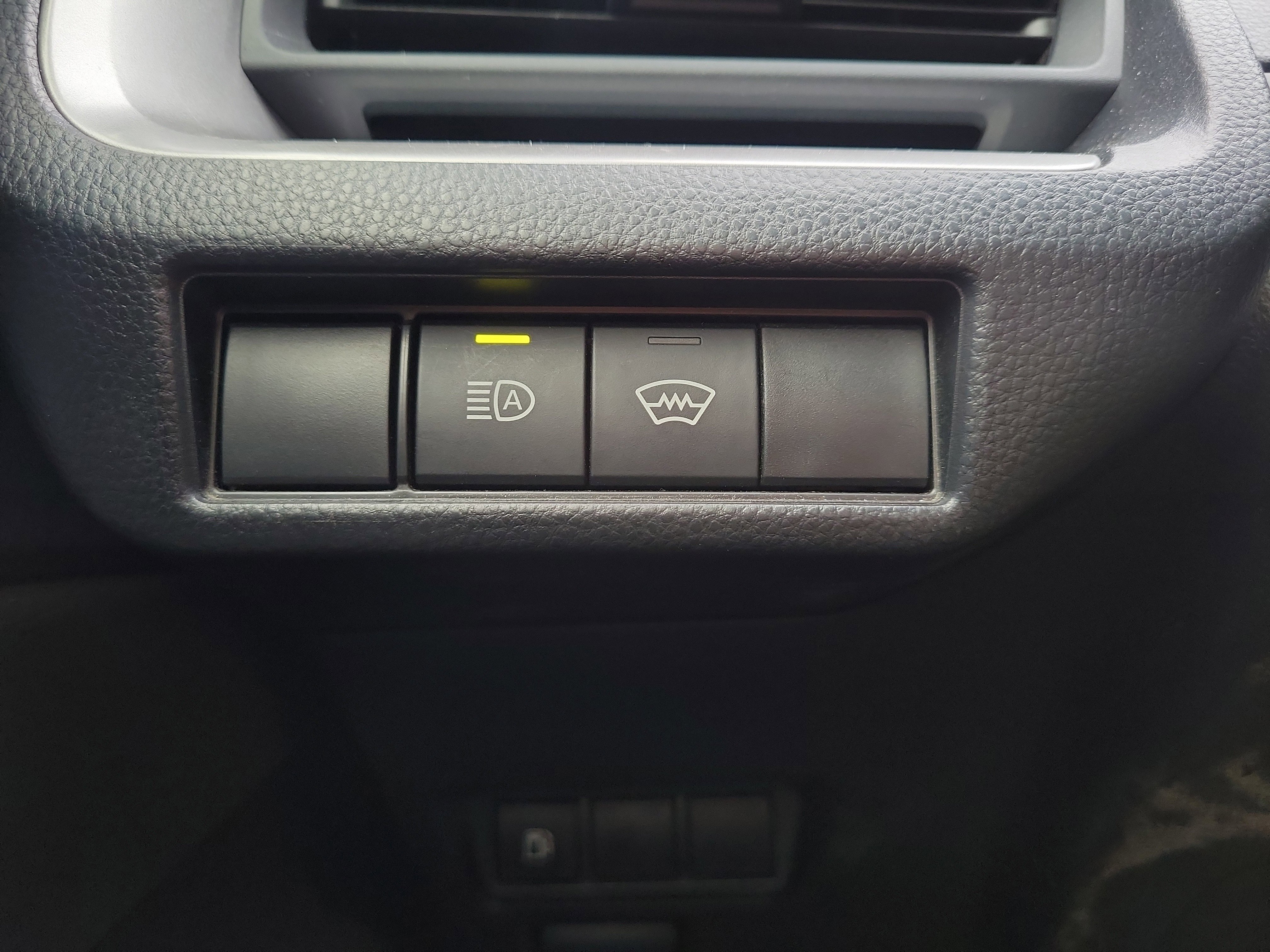 Used 2024 Toyota Prius LE image 17