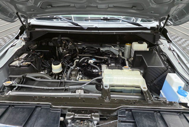 Used 2019 Nissan NV 3500 SL RWD image 34