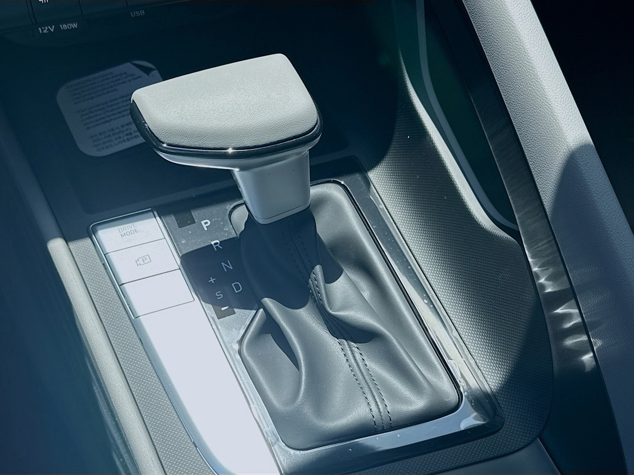 New 2026 Hyundai Elantra Sport w/ Cargo Package FWD image 13