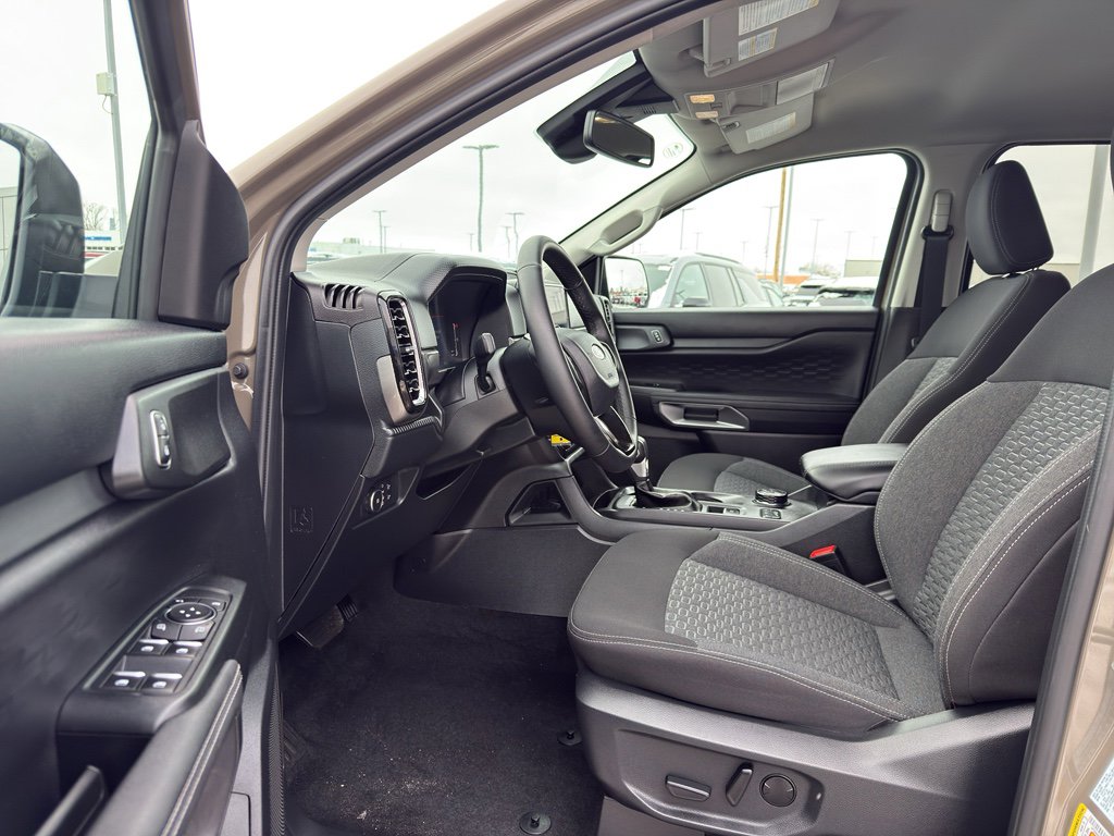 Used 2025 Ford Ranger XLT image 25