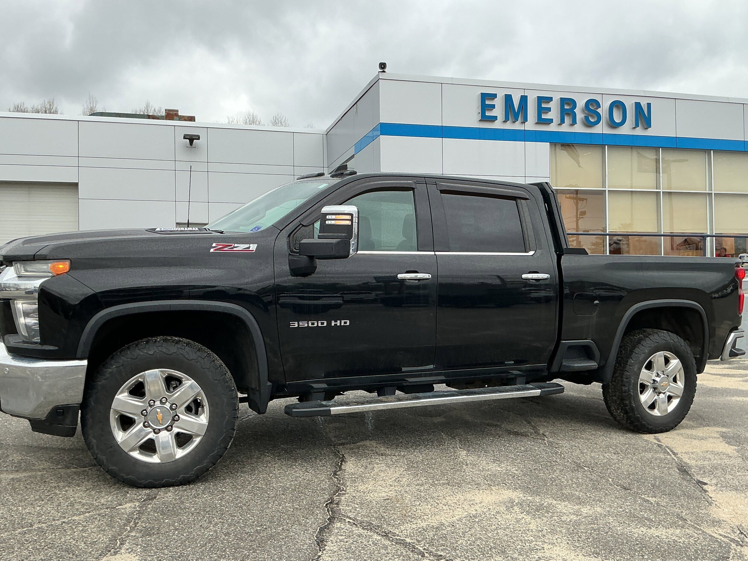 Used 2022 Chevrolet Silverado 3500 LTZ w/ LTZ Plus Package AWD/4WD image 10