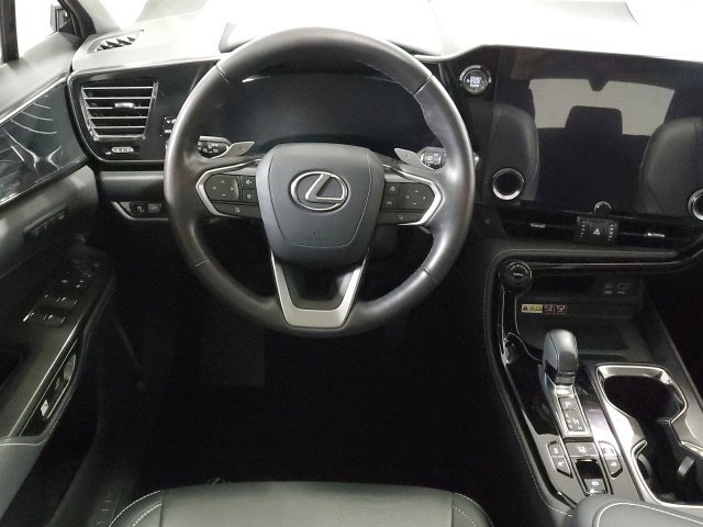 Used 2024 Lexus NX 350 AWD w/ Vision Package image 16
