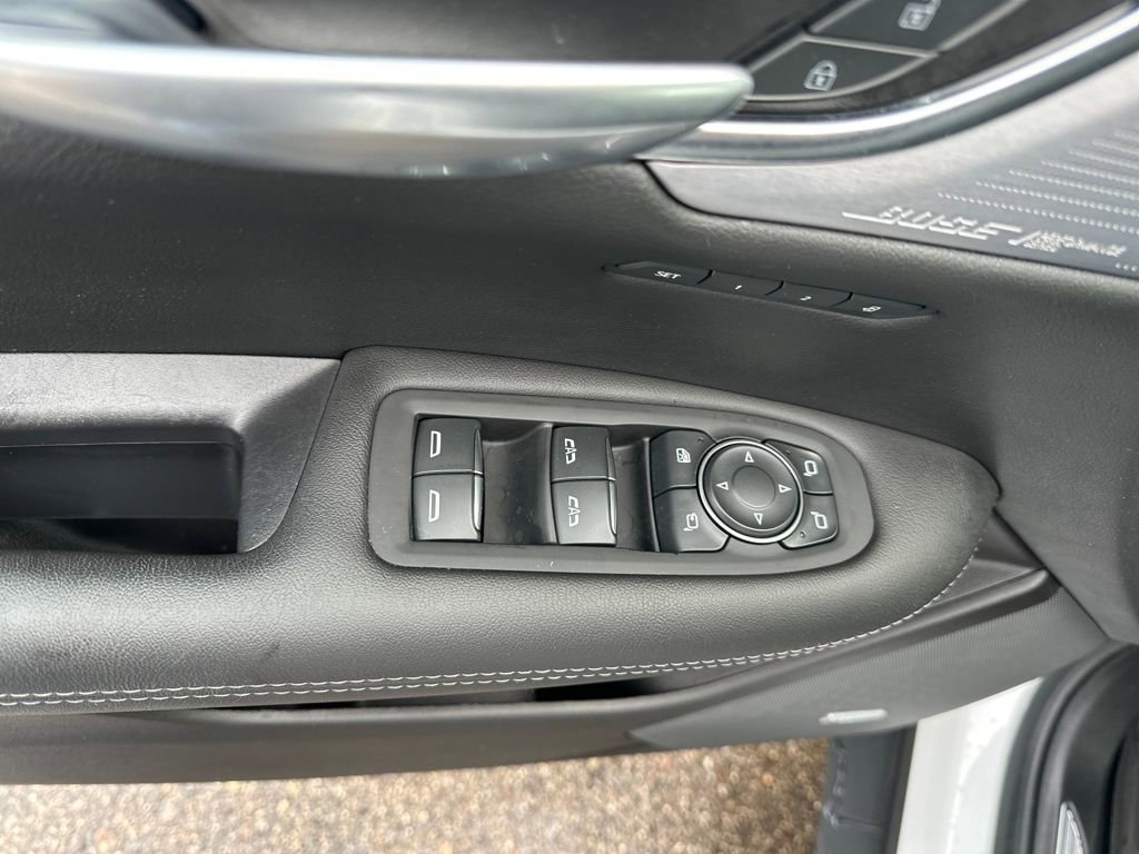 Certified 2023 Cadillac XT5 Premium Luxury w/ LPO, Floor Liner Package image 17