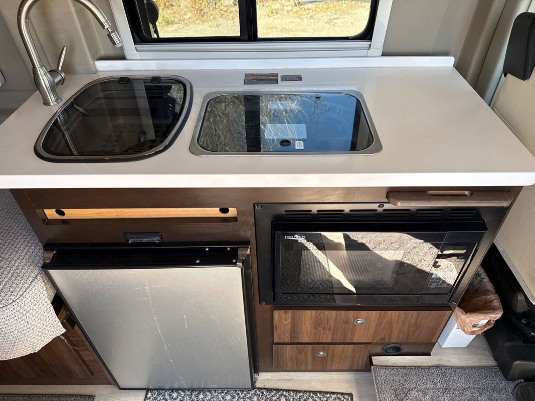 Used 2019 RAM ProMaster 3500 w/ RV Ready Prep Package FWD image 34