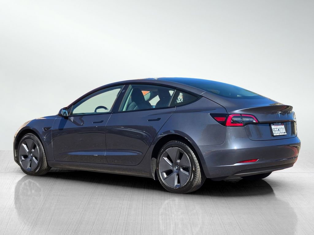 Used 2023 Tesla Model 3 Standard Range image 6