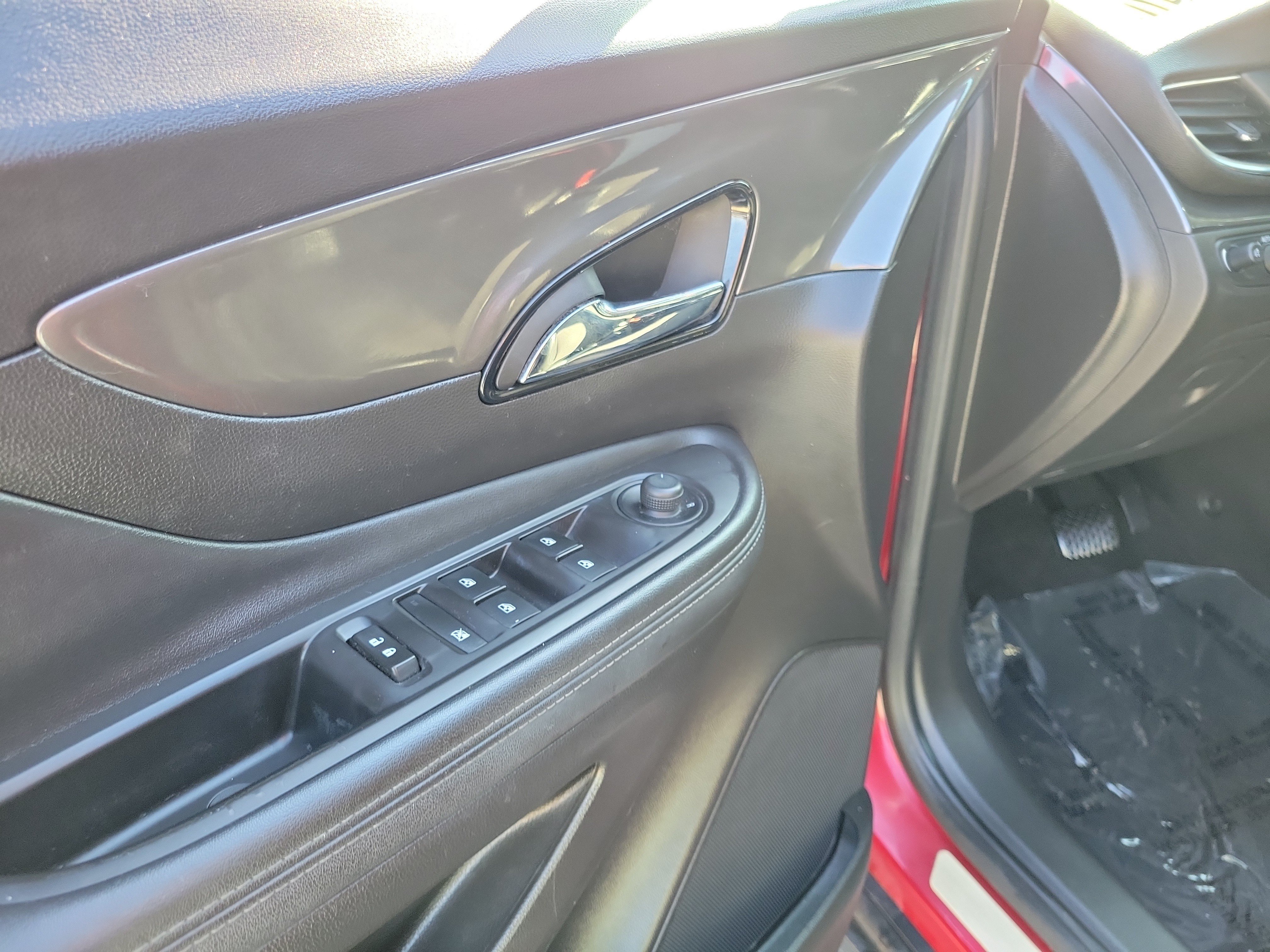 Used 2018 Buick Encore Preferred FWD image 18