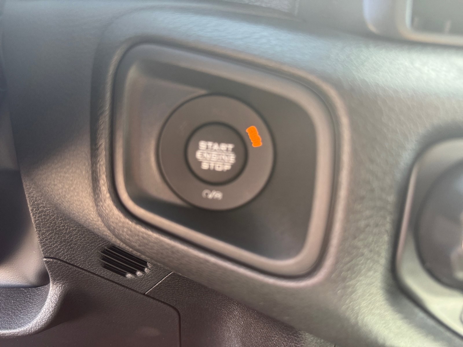 New 2025 Jeep Wrangler Willys AWD/4WD image 30