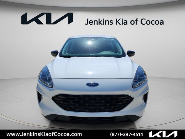 Used 2022 Ford Escape SE w/ SE Sport Appearance Package FWD image 12