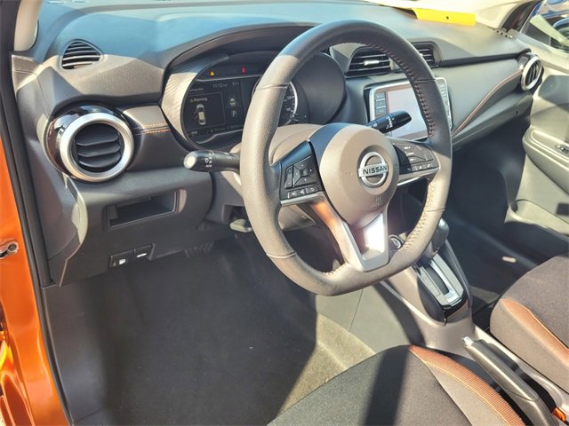 Certified 2022 Nissan Versa SR w/ Trunk Package image 12