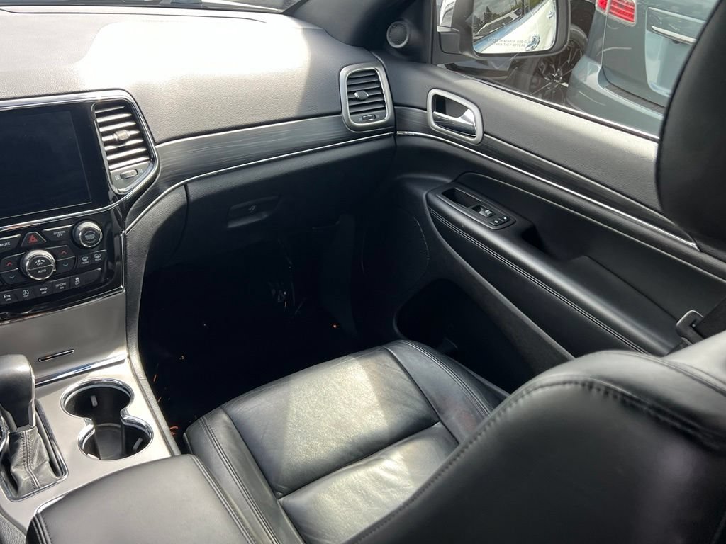 Used 2021 Jeep Grand Cherokee Limited w/ Sun & Sound Group AWD/4WD image 18
