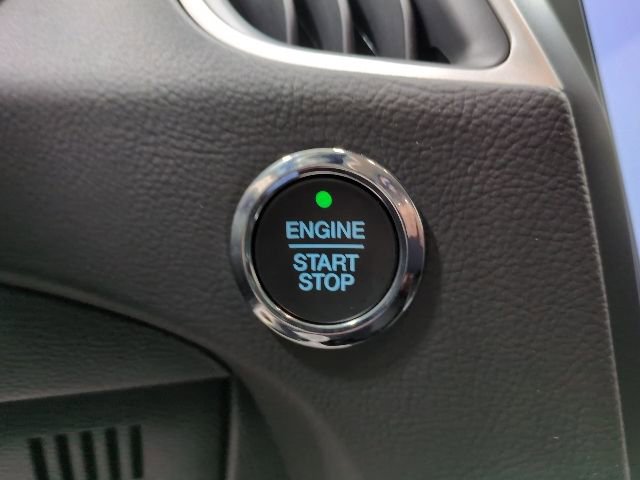 Used 2024 Ford Edge SE w/ Black Appearance Package image 13