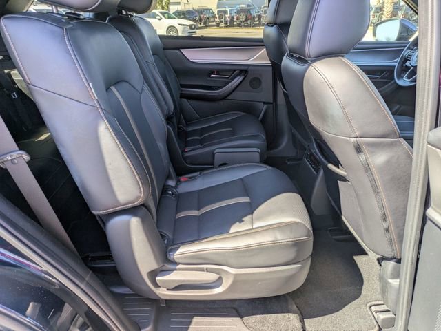 Used 2025 MAZDA CX-90 3.3 Turbo w/ Premium Plus Pkg image 33