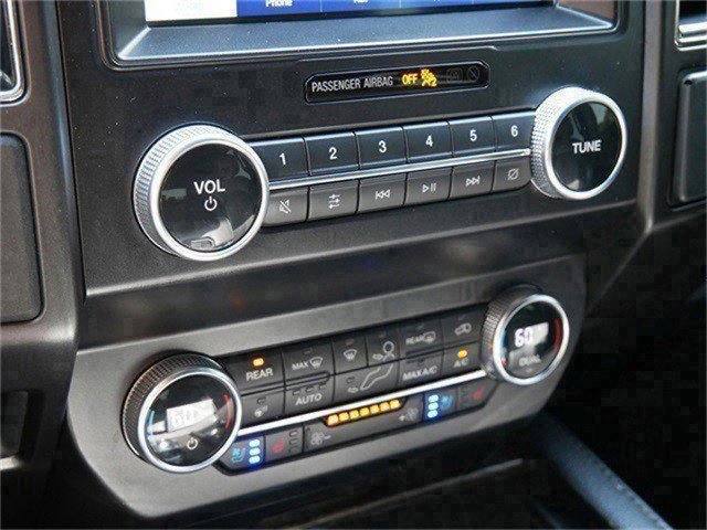 Used 2021 Ford Expedition Limited image 21