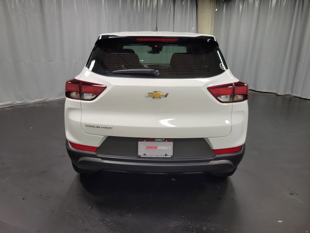 Used 2023 Chevrolet TrailBlazer LS FWD image 7