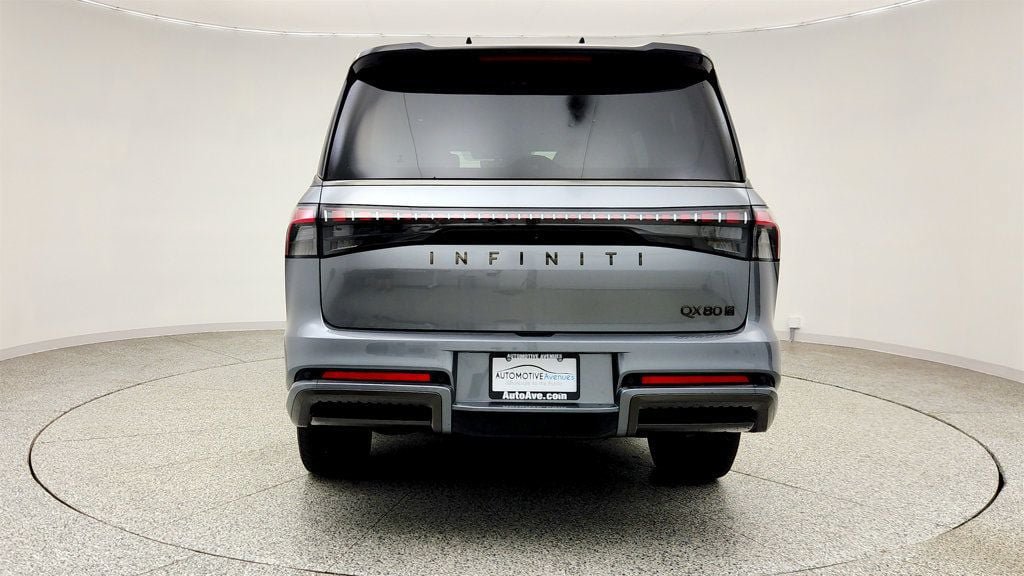 Used 2025 INFINITI QX80 Autograph AWD/4WD image 6