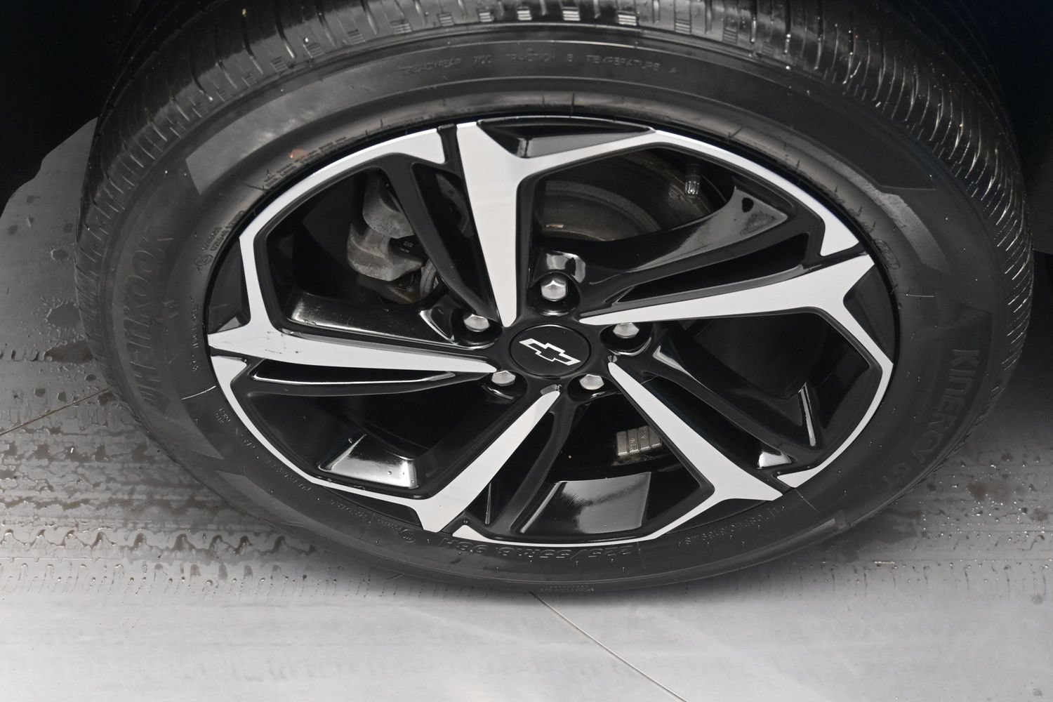 Used 2023 Chevrolet TrailBlazer RS AWD/4WD image 14