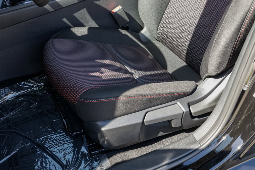 New 2027 Nissan Sentra SR FWD image 19