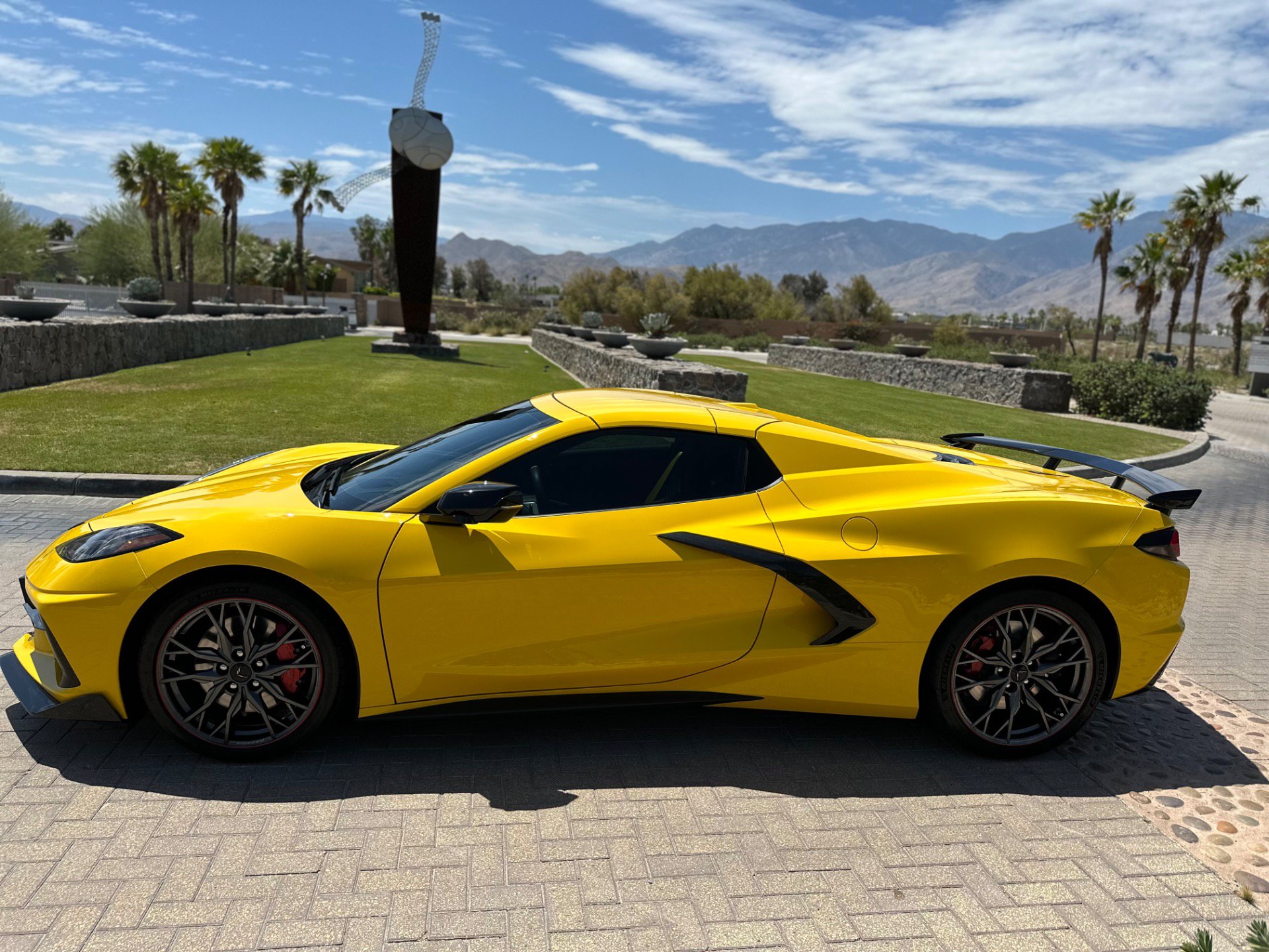 Used 2026 Chevrolet Corvette Stingray Premium Conv w/ Z51 Performance Package RWD image 23