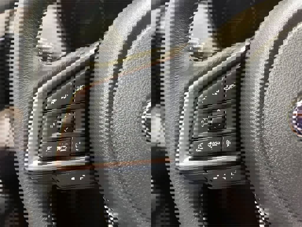 Certified 2025 Subaru Legacy Premium image 17