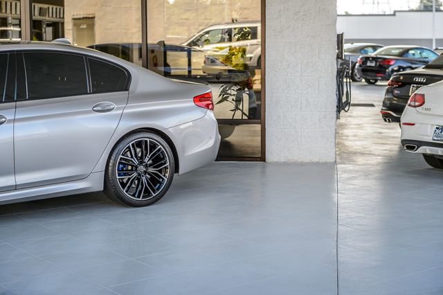 Used 2018 BMW 540i w/ M Sport Package RWD image 61