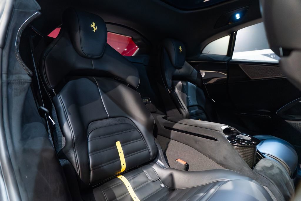 Certified 2025 Ferrari Purosangue AWD/4WD image 46