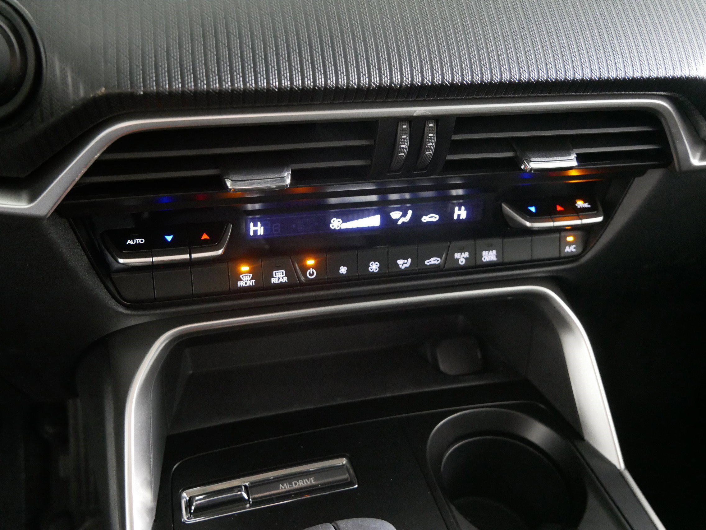 New 2026 MAZDA CX-90 3.3 Turbo w/ Select Package image 7