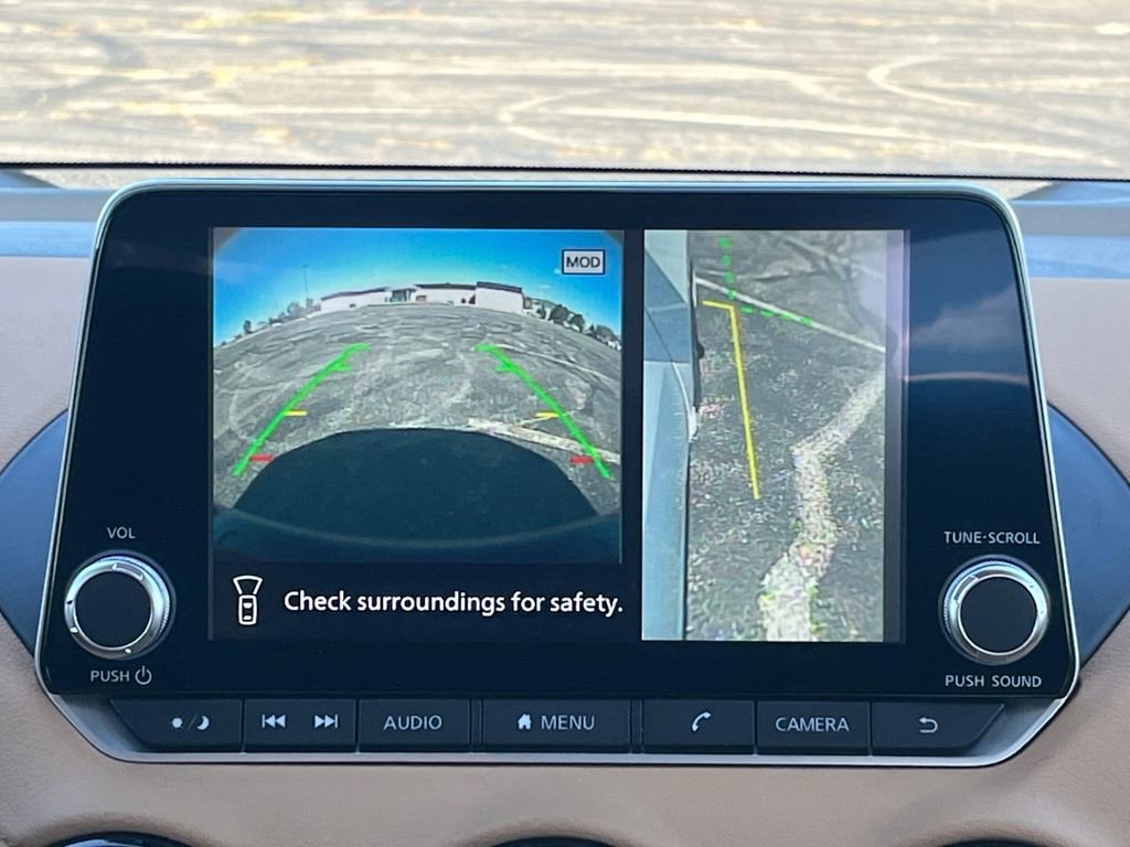 New 2025 Nissan Sentra SV w/ SV Premium Package image 27