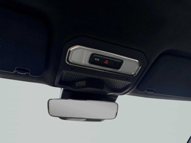 Used 2022 Rivian R1T Adventure image 37