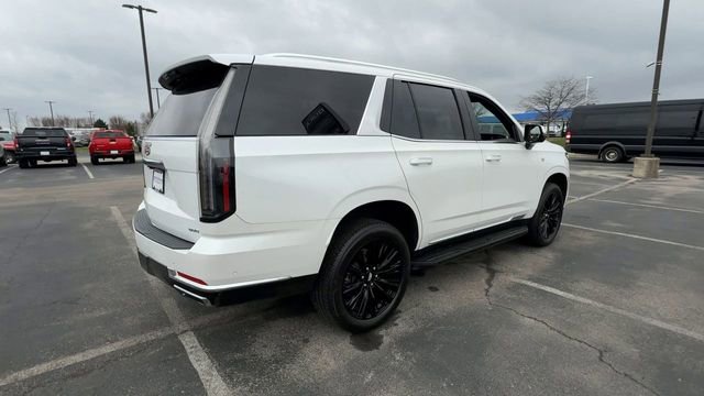 Used 2025 Cadillac Escalade Luxury image 8