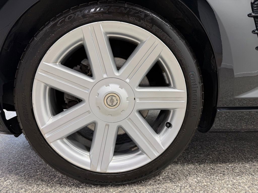 Used 2005 Chrysler Crossfire Convertible image 14