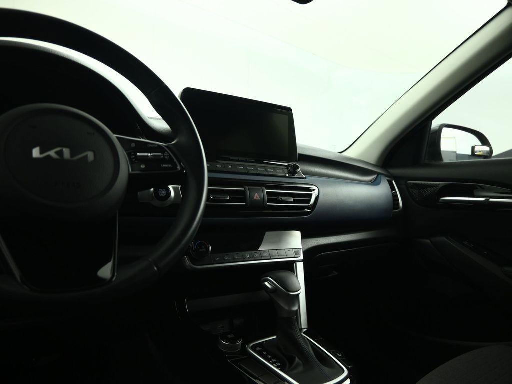 Certified 2022 Kia Seltos S image 55
