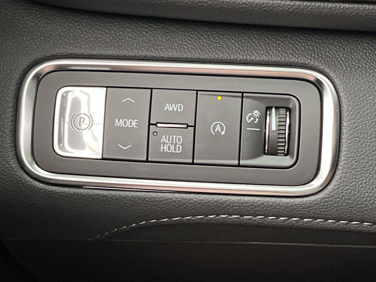 Used 2026 Buick Enclave Sport Touring w/ Power Package AWD/4WD image 18