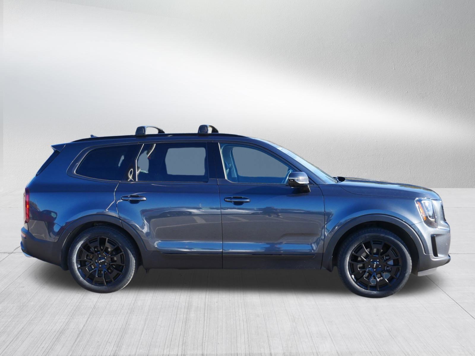 Used 2022 Kia Telluride SX w/ SX Prestige Package image 8