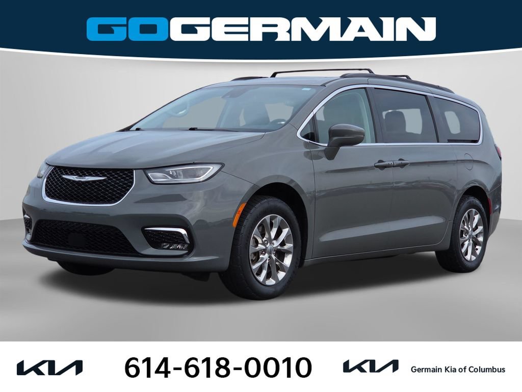 Used 2022 Chrysler Pacifica Touring-L