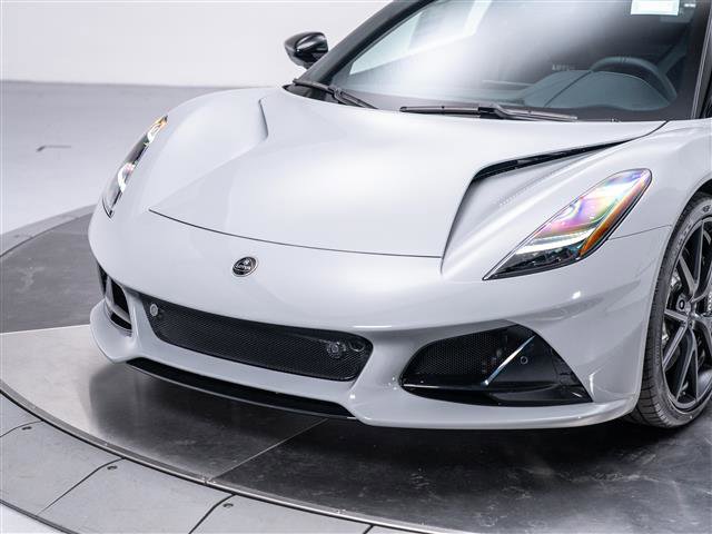 New 2025 Lotus Emira image 9