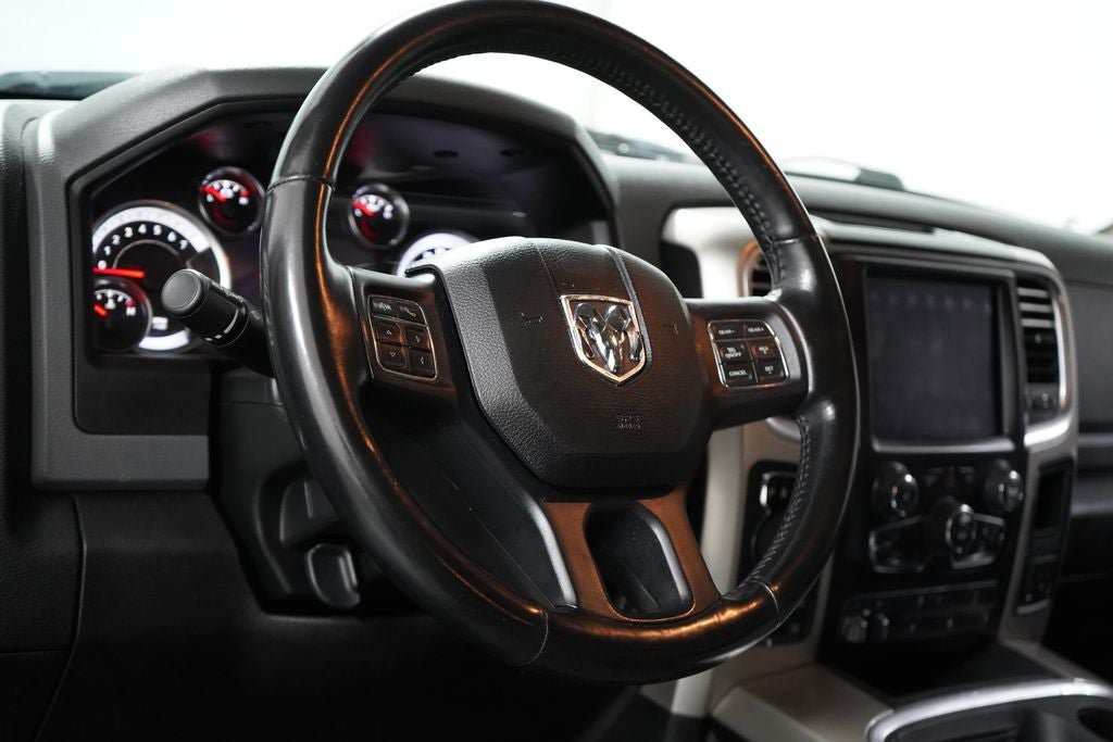 Used 2019 RAM 1500 Warlock AWD/4WD image 15