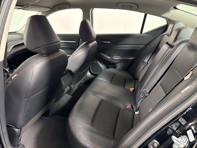 Used 2024 Nissan Altima 2.5 SR image 19